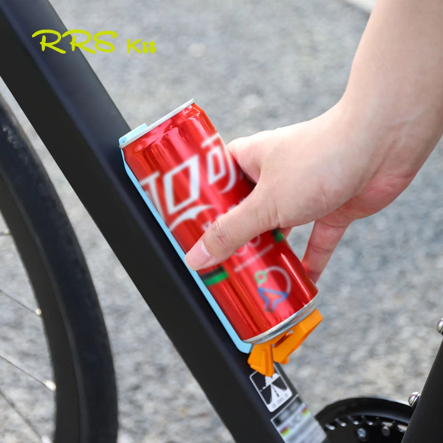 Portable Drink Can Holder – Secure Grip for Soda, Beer & Energy Drinks